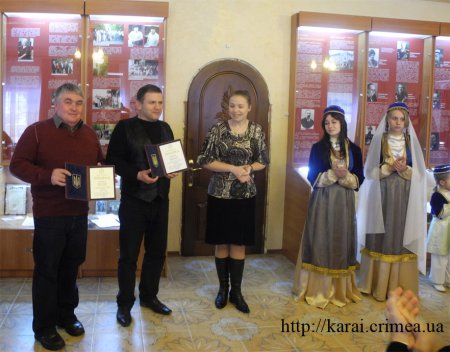 24 декабря 2011 года  Мелитопольское национально-культурное караимское общество отметило своё первое  двадцатилетие!